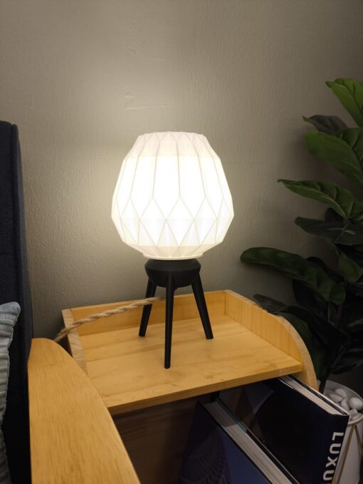 The LUUMI Ori Lamp: A Fusion of Ancient Art and Modern Technology - Image 4