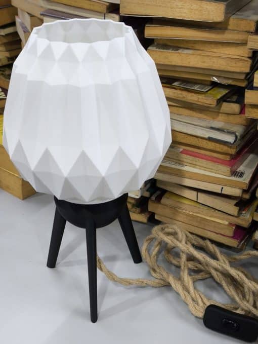 LUUMI: 3D Printed Lamps Ori lamp with legs stand and rope wire