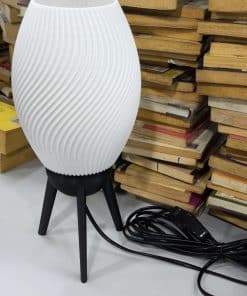 LUUMI: 3D Printed Lamps Wave lamp with legs stand and long wire